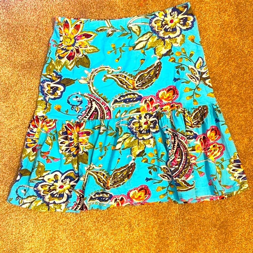 JUDY LEE COLE Beautifully made colorfully designed ruffle skirt